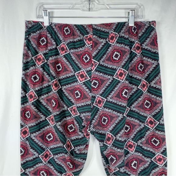 Just Be Soft Southwest Aztec Geometric Design Leggings - Picture 4 of 6